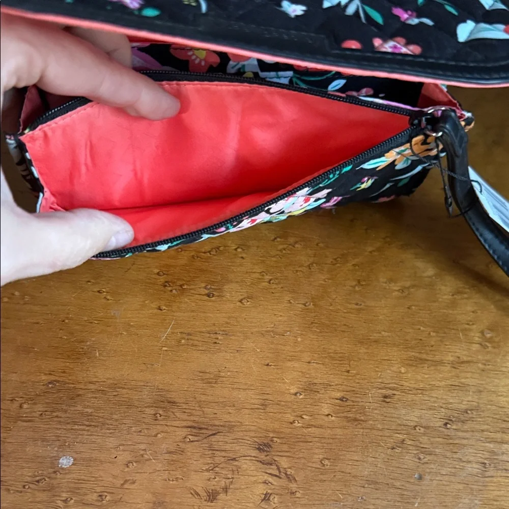 Vera Bradley Black Quilted Wallet with Multicolor Floral Print - Picture 7 of 8